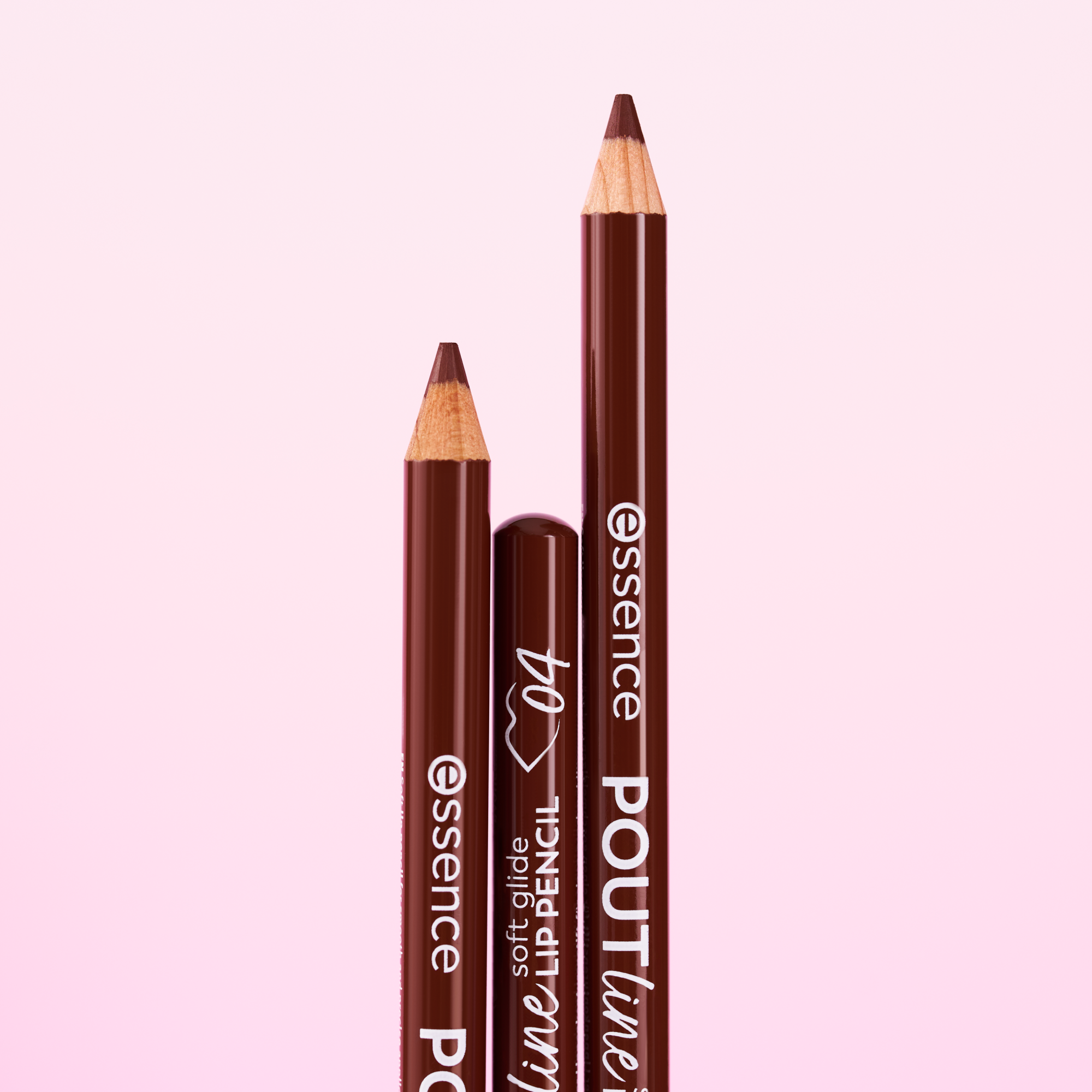 Bild: essence POUTline soft glide LIP PENCIL Cocoa Me Crazy 04
