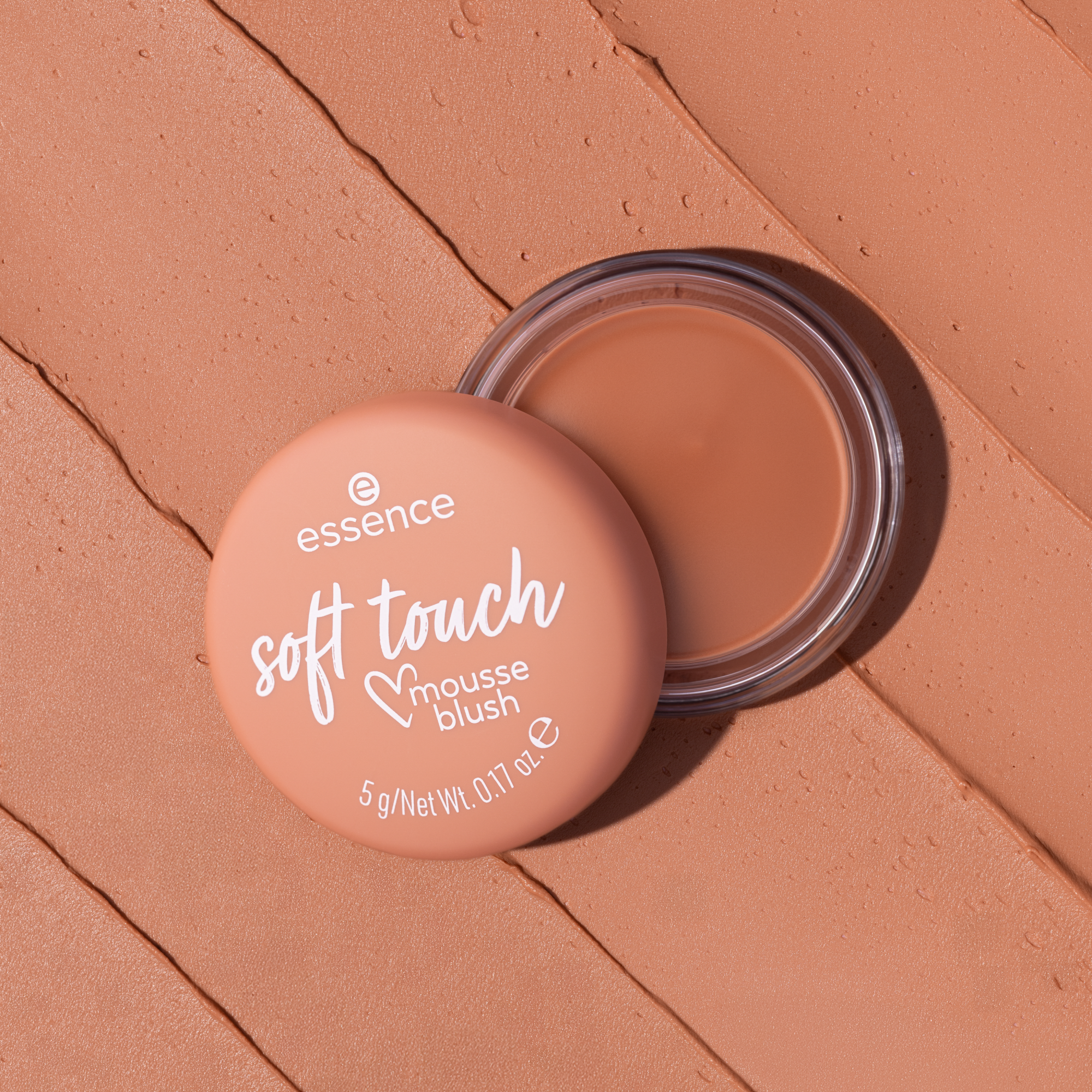 Bild: essence soft touch mousse blush Cozy Clay 10