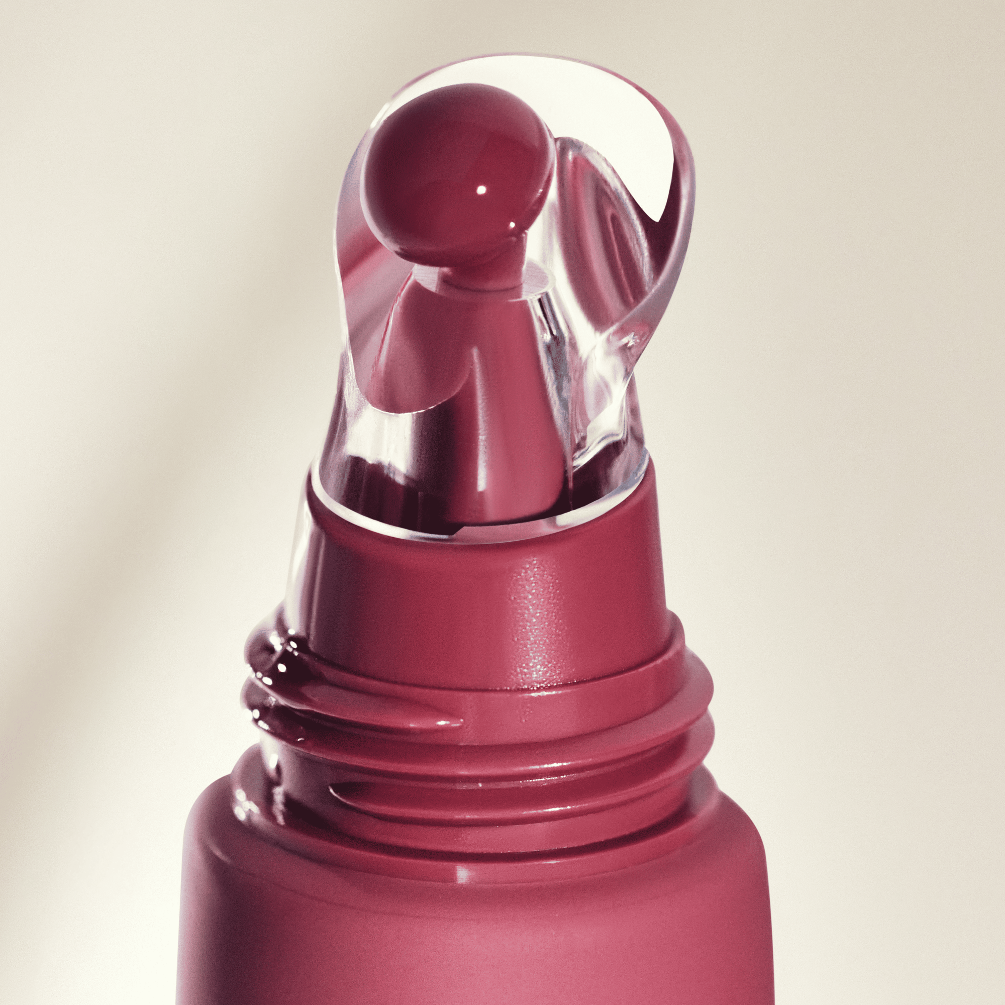 Bild: Catrice Peptide Bliss Glossy Lip Balm Blissberry 020