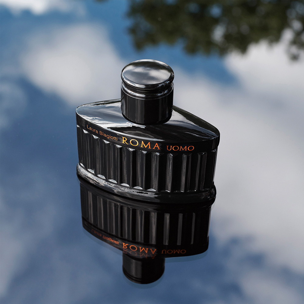 Bild: Laura Biagiotti Roma Uomo Nero Estremo Eau de Parfum Intense 