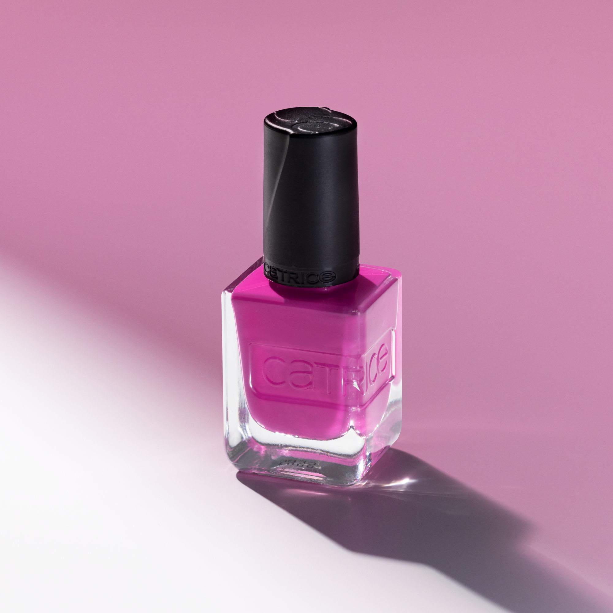 Bild: Catrice GEL AFFAIR Nail Lacquer Flirt Frequency 049