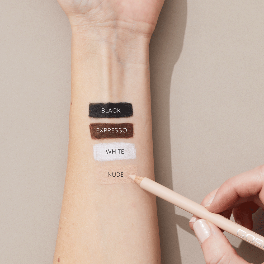 Bild: GOSH Kajal Khol nude