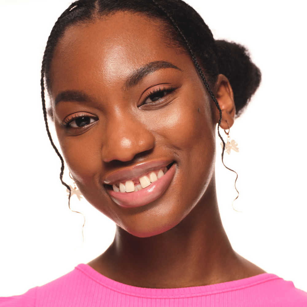 Bild: essence GLOSSY GLAZE high shine lipstick 02