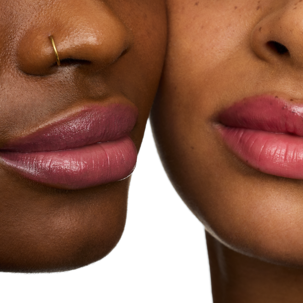 Bild: essence GLOSSY GLAZE high shine lipstick 03