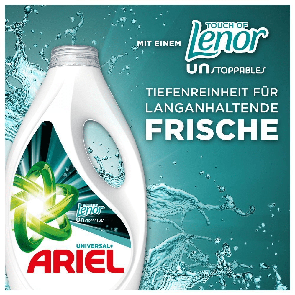 Nahaufnahme des Flüssigwaschmittels Ariel Touch of Lenor Unstoppables Universal+ auf türkisfarbenem Hintergrund mit Wasserspritzern. Die Werbeaussage lautet: „Tiefenreinheit für  lang anhaltende Frische.“ [EN] Close up on Ariel Touch of Lenor Unstoppables Universal+ liquid detergent on teal background with water splash. Claims says "for deep cleaning and long-lasting freshness.";