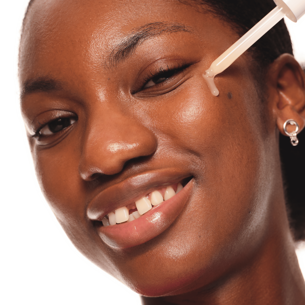 Bild: essence HELLO, GOOD STUFF! Glow-C Serum