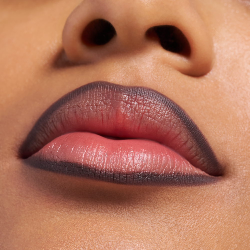 Bild: essence 8h MATTE comfort lipliner Ash Attitude 22