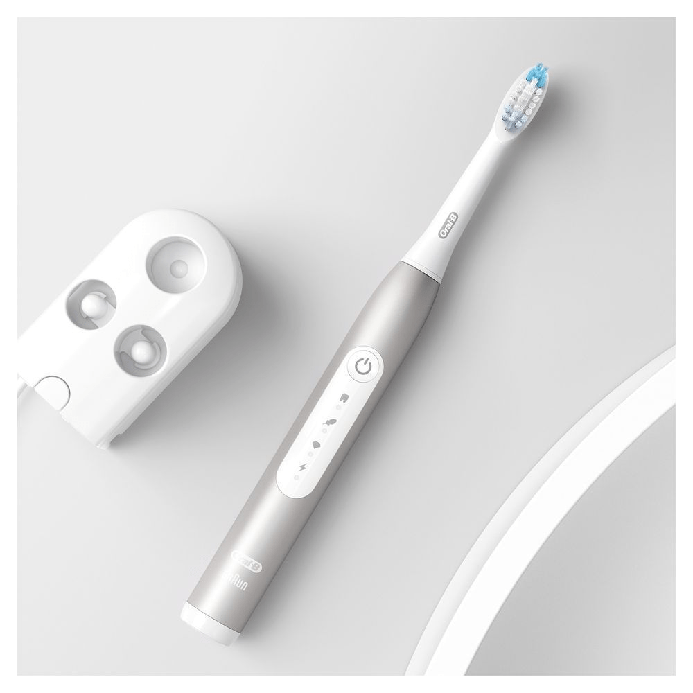 Bild: Oral-B Pulsonic Slim Luxe, Platin