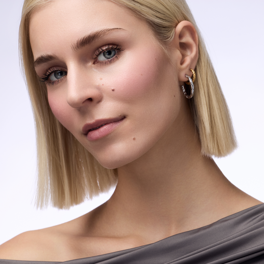 Bild: Catrice Blush Affair Liquid Blush Berry Bliss