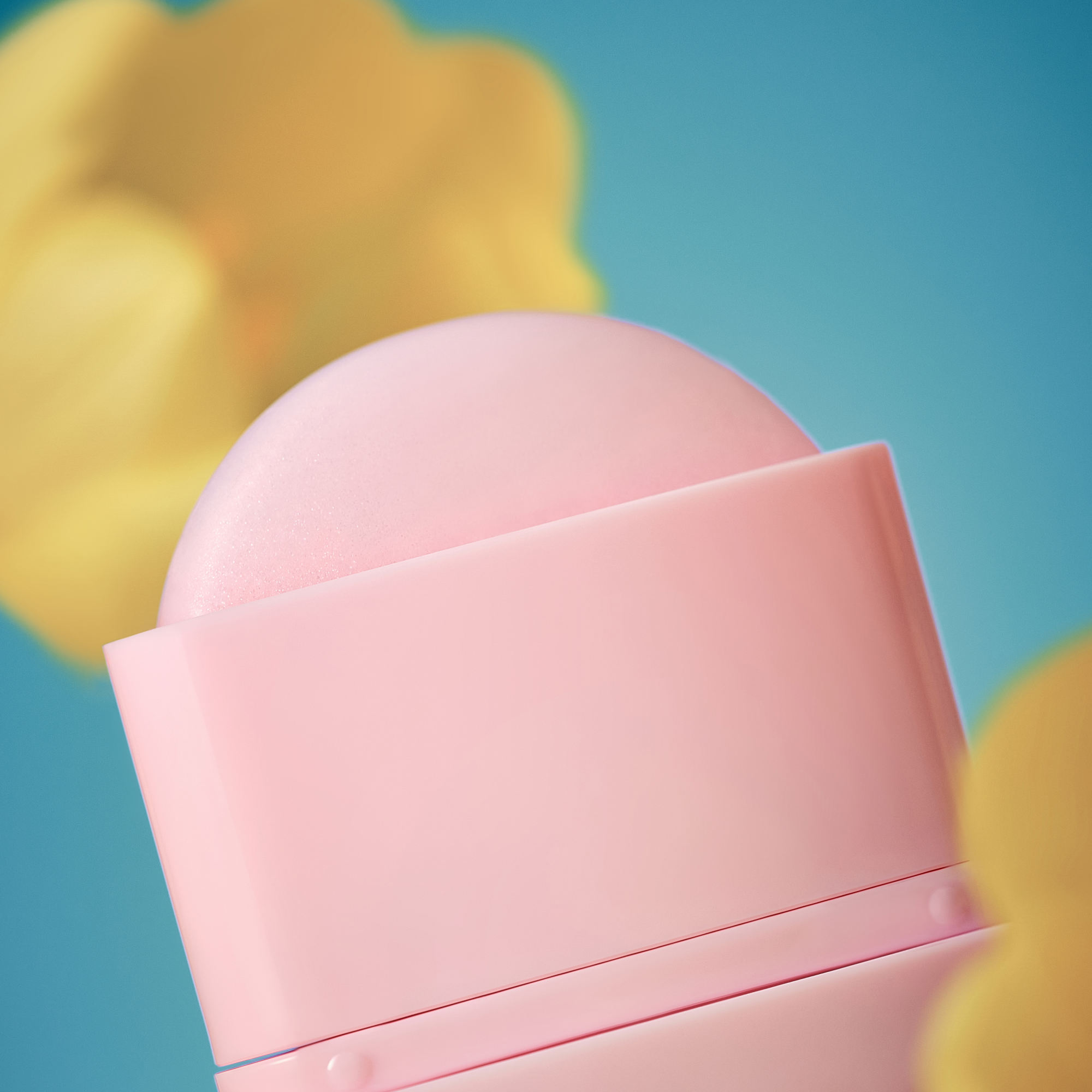 Bild: Catrice CATRICE EGG-CELLENT CARING LIP BALM 01 