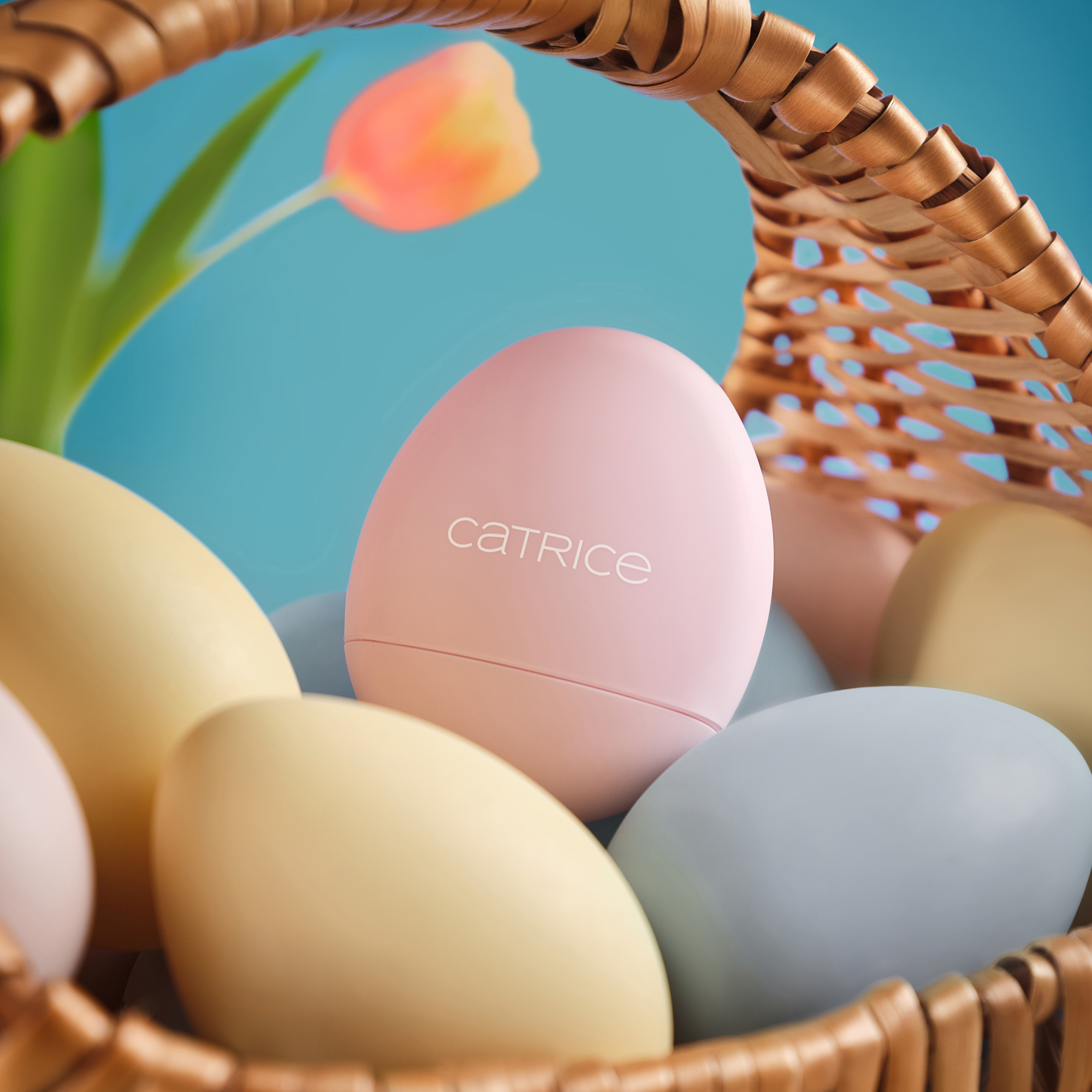 Bild: Catrice CATRICE EGG-CELLENT CARING LIP BALM 01 
