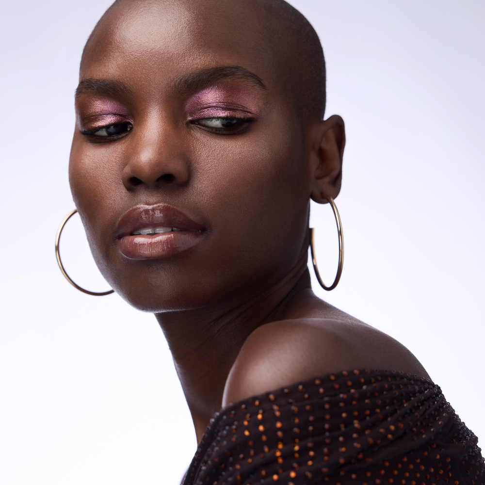 Bild: Catrice Space Glam Chrome Eyeshadow 050