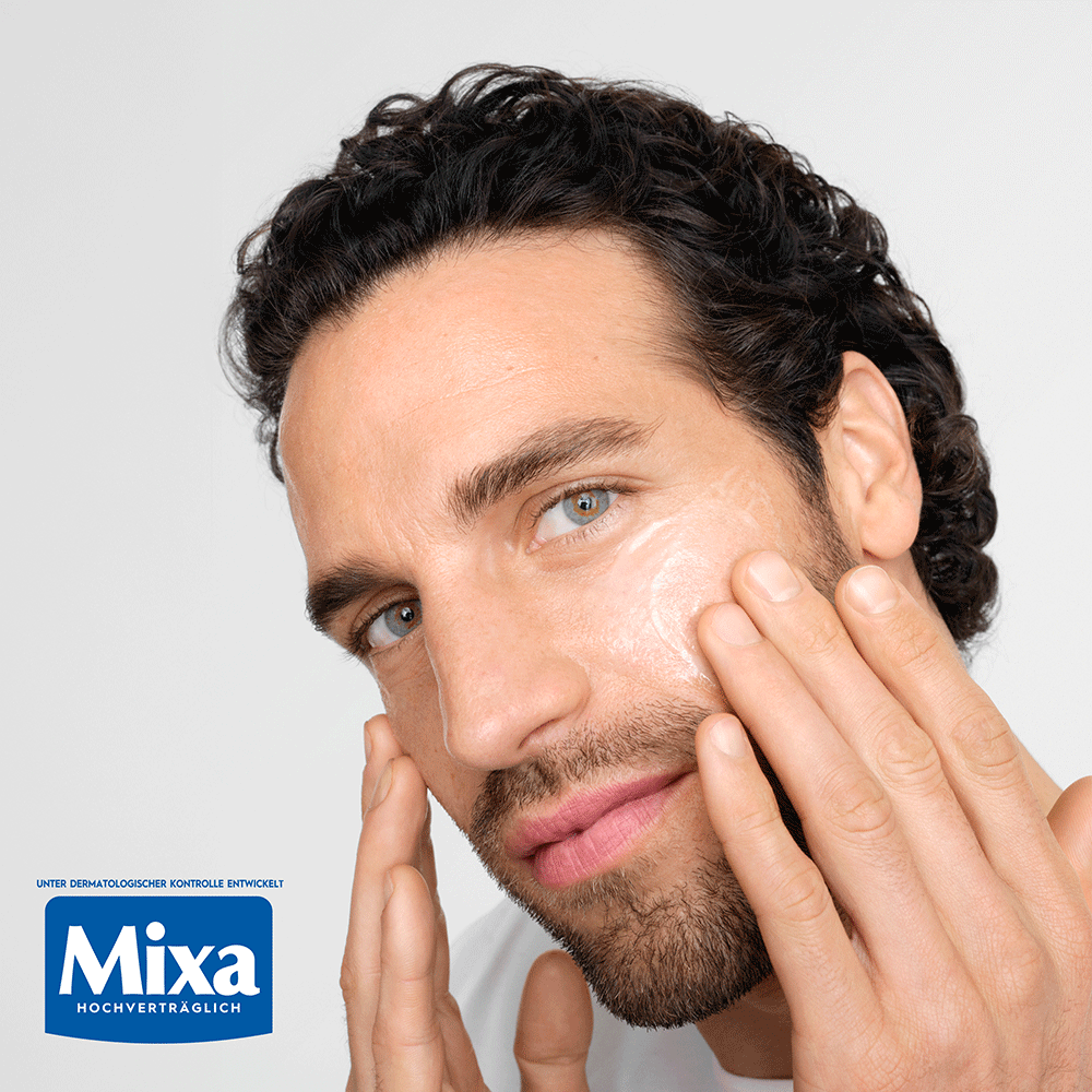 Bild: Mixa Anti-Hautstress Nicht-schäumender Comfort Cleanser 