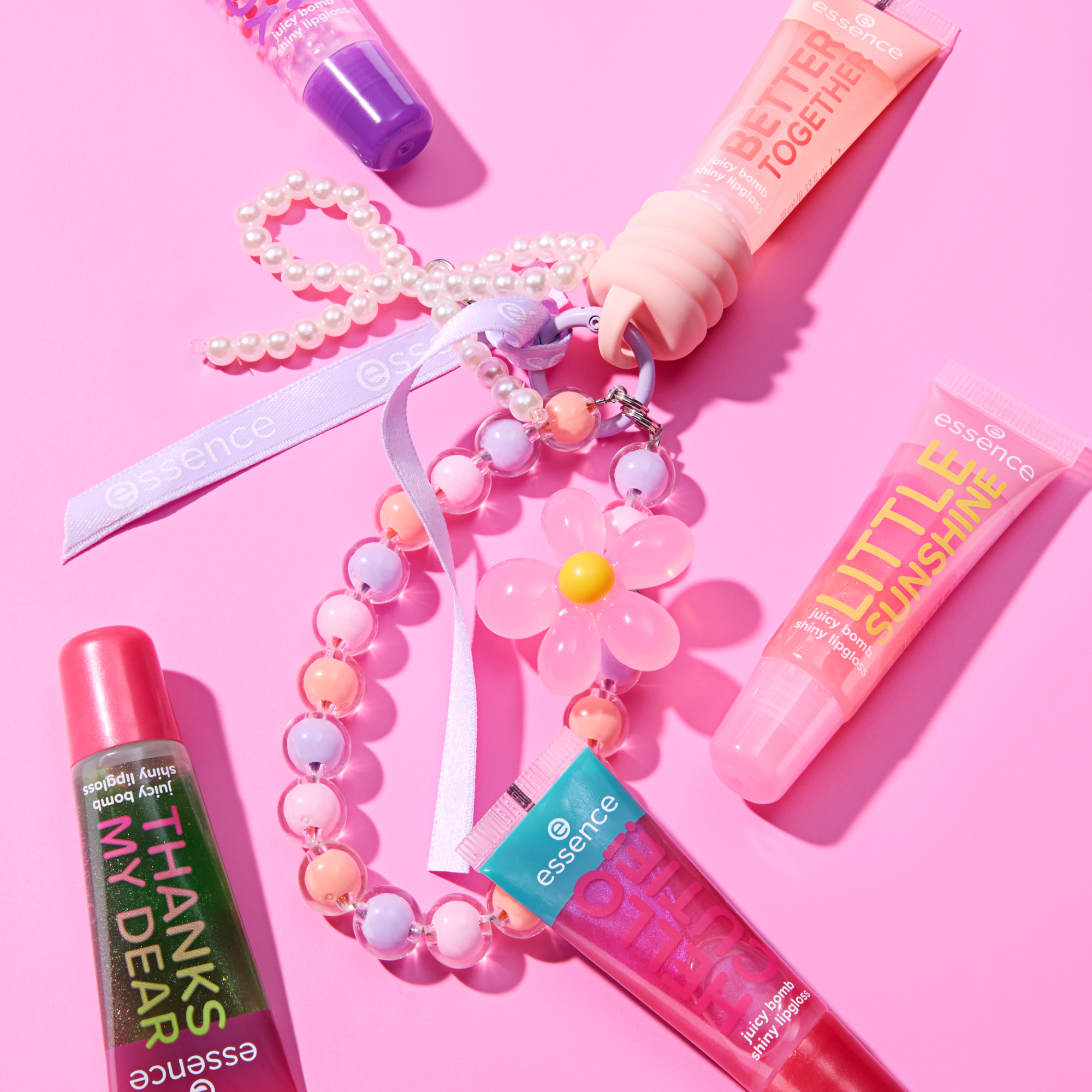 Bild: essence SAY IT WITH JUICY cap accessoire 