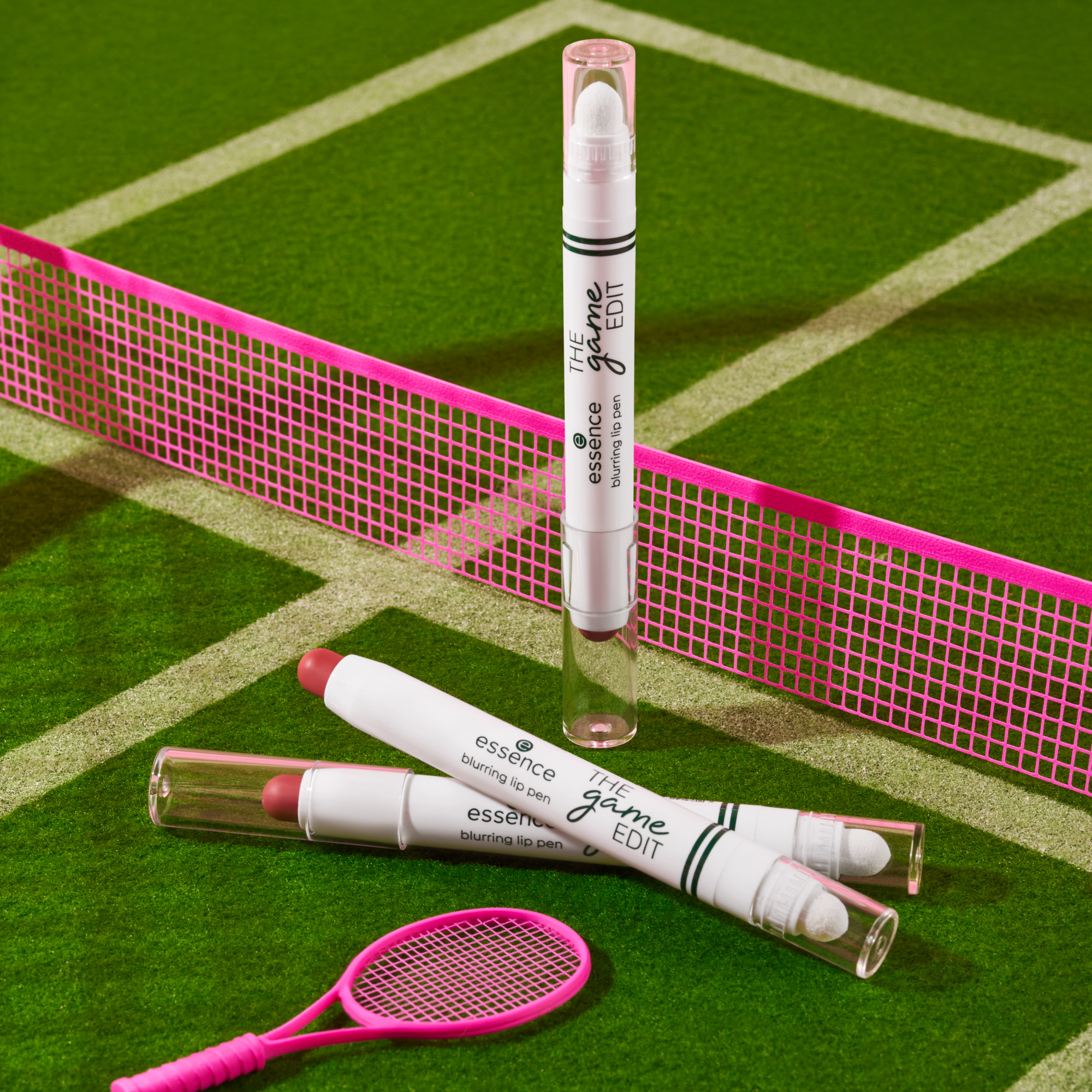 Bild: essence THE game EDIT blurring lip pen Game, Set, Blur! 