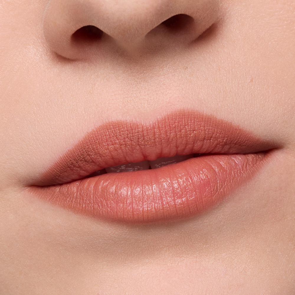 Bild: essence 8h MATTE comfort lipliner 14