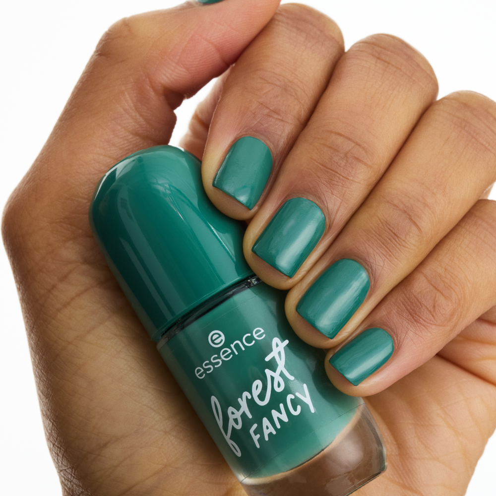 Bild: essence gel nail colour forest FANCY