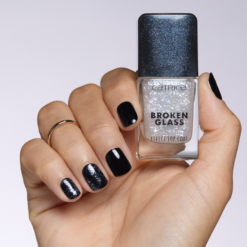 Bild: Catrice Broken Glass Effect Top Coat 
