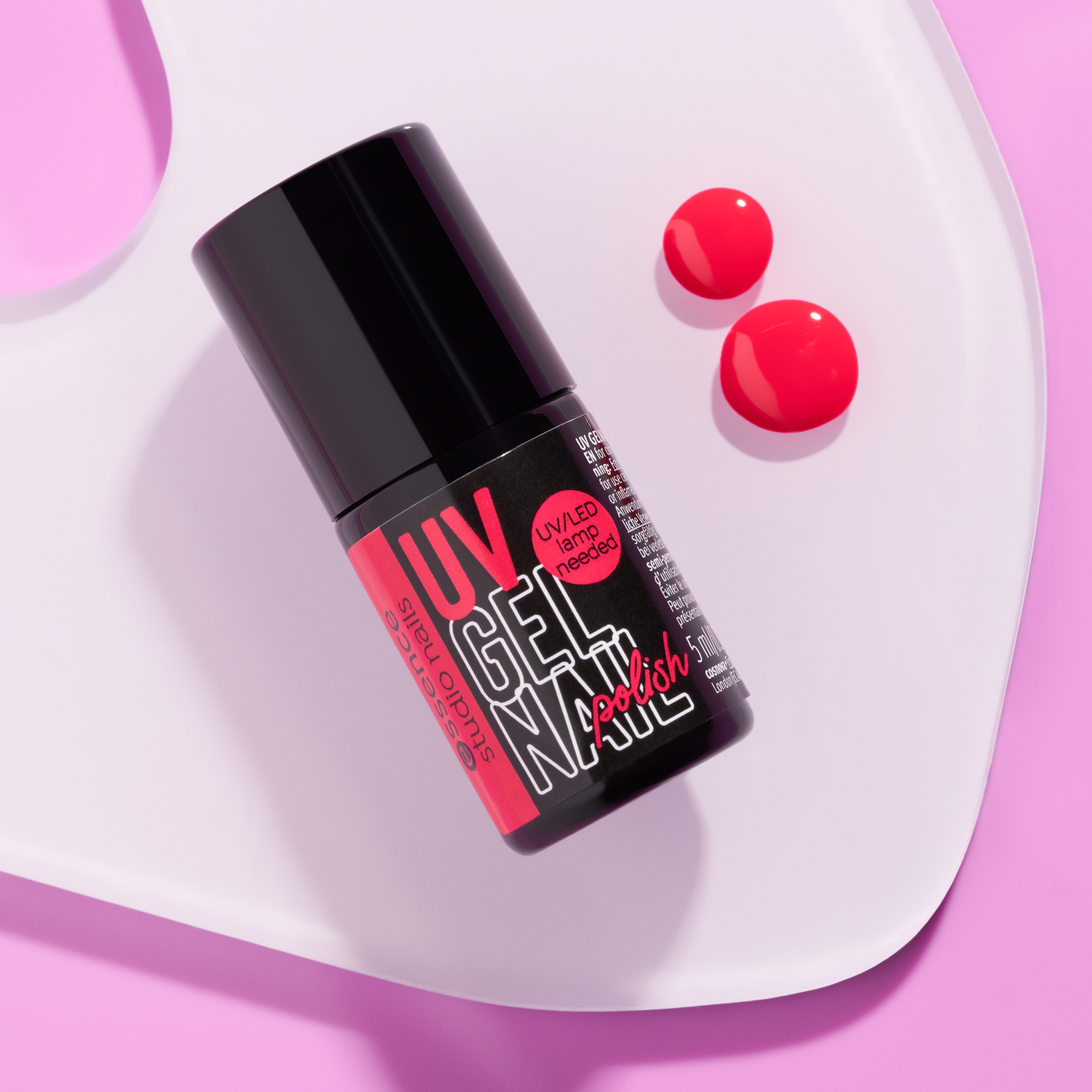 Bild: essence studio nails UV GEL NAIL polish Bingo Flamingo X