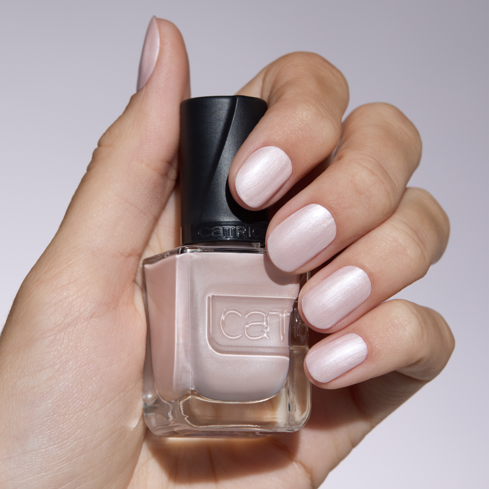 Bild: Catrice GEL AFFAIR Nail Lacquer 002