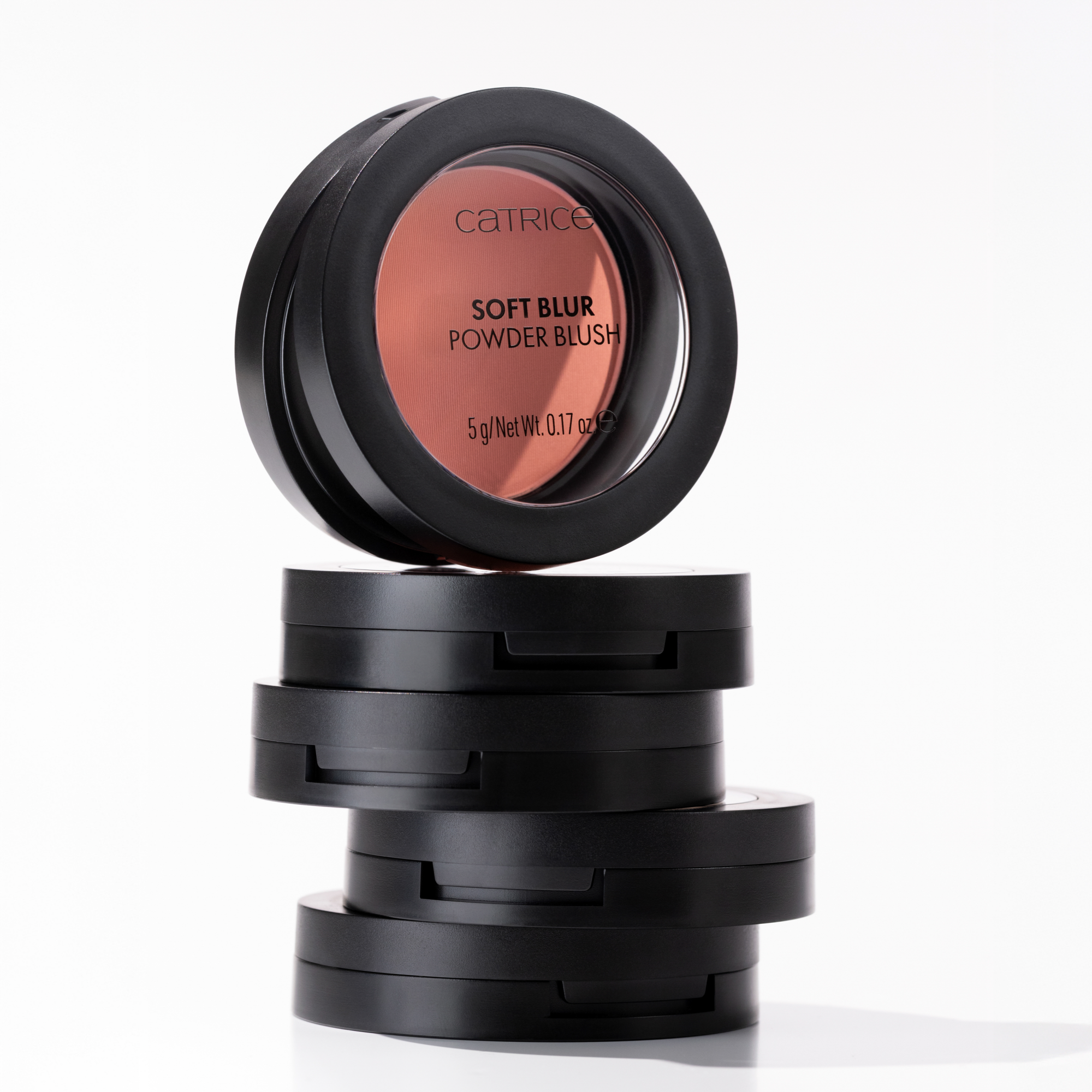 Bild: Catrice Soft Blur Powder Blush Lychee Lush 010