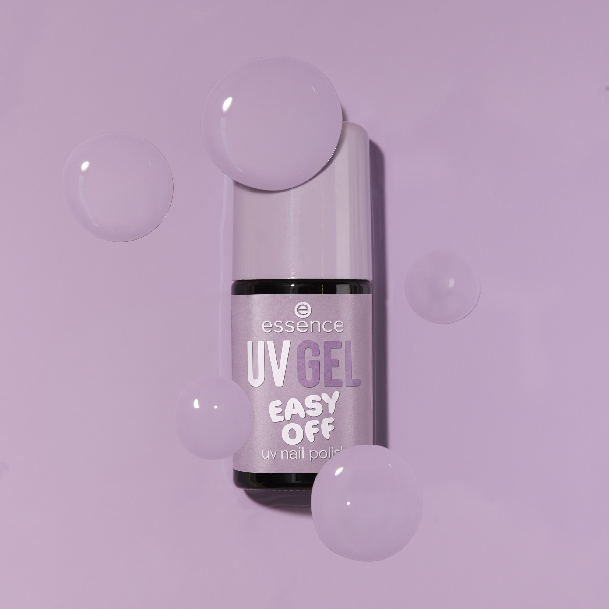 Bild: essence UV GEL EASY OFF uv nail polish lavender lady