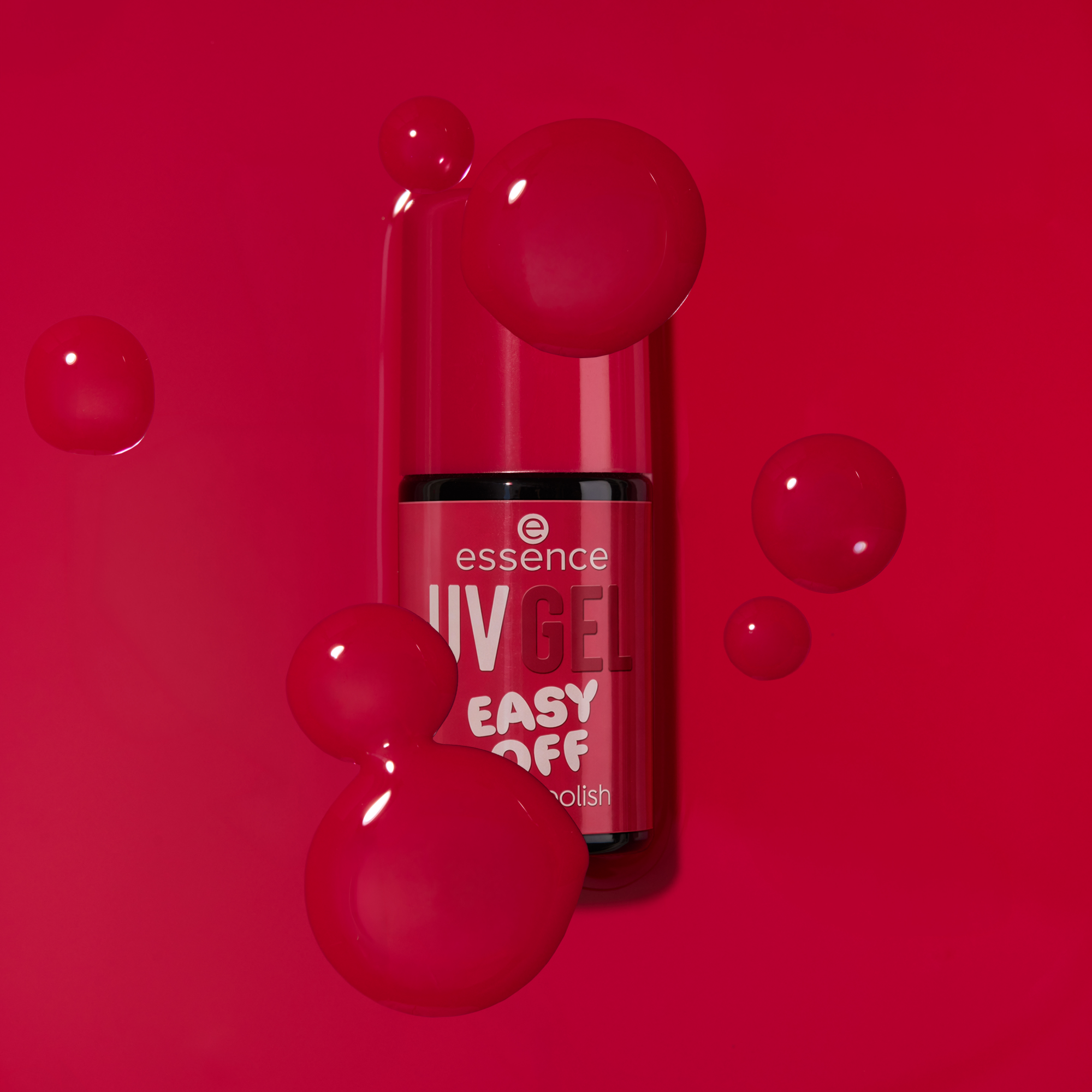 Bild: essence UV GEL EASY OFF uv nail polish pomegranate, please!