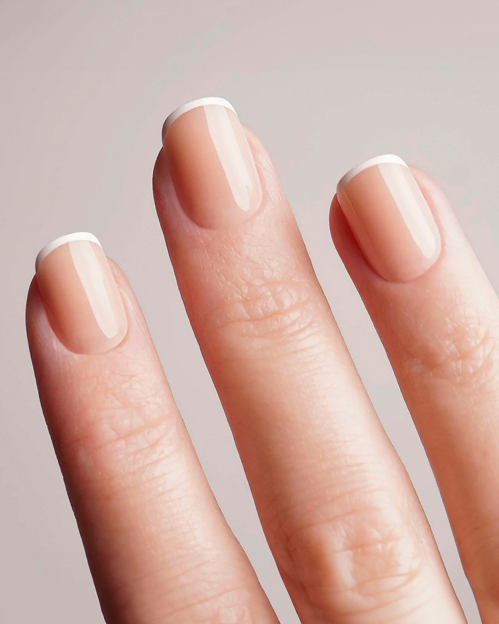 Bild: DOONAILS Soft Gel Press Ons Classic French 