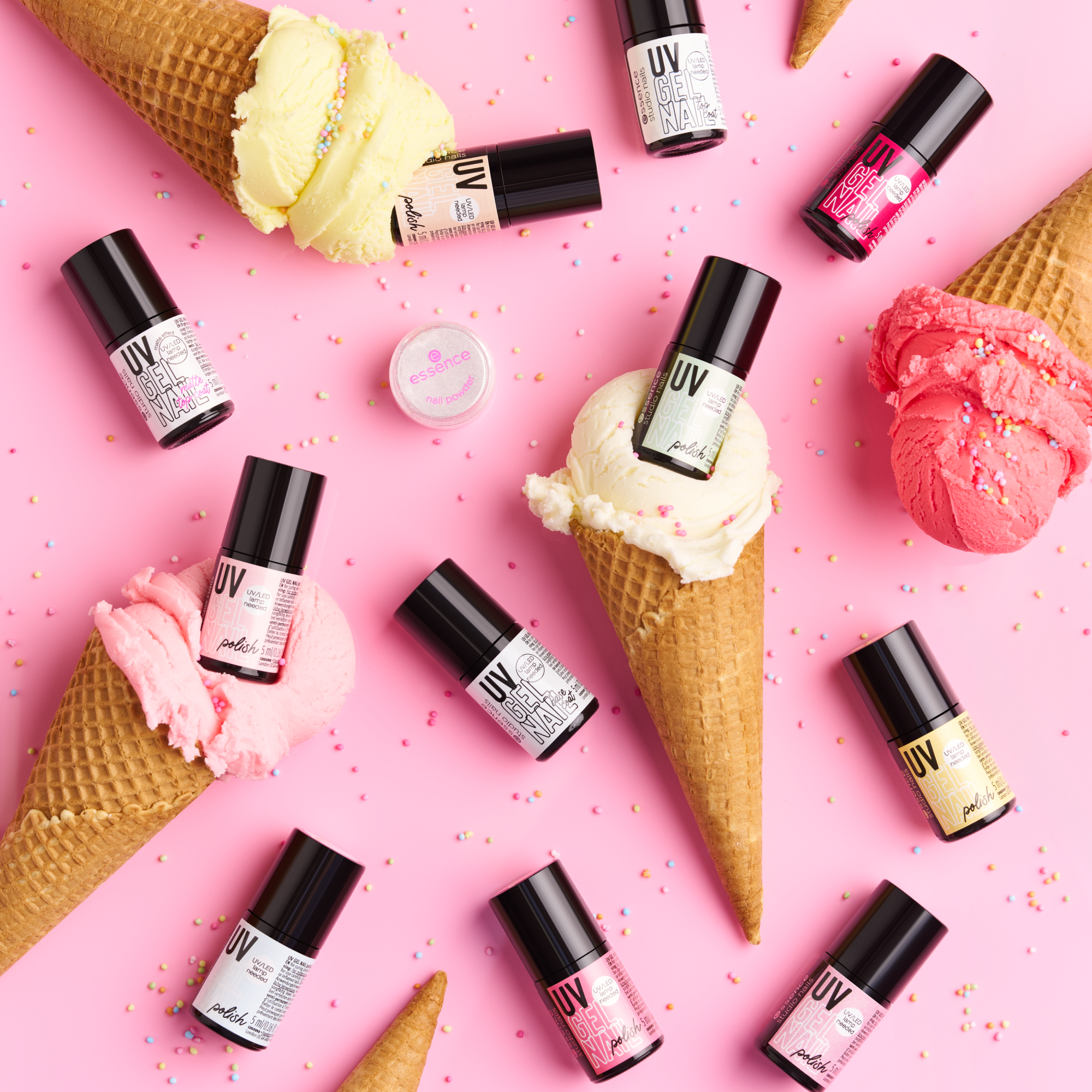 Bild: essence studio nails UV GEL NAIL polish 214