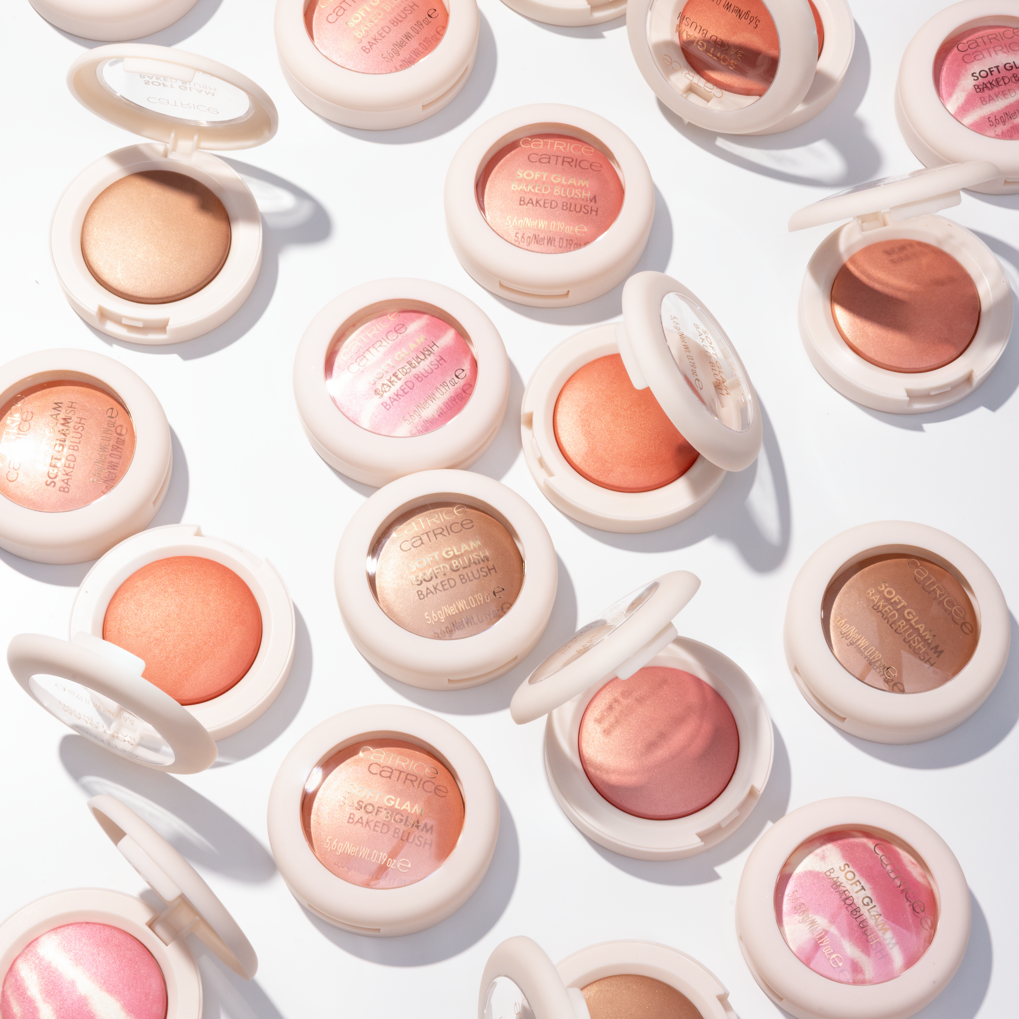 Bild: Catrice Soft Glam Baked Blush Blonzer Heat