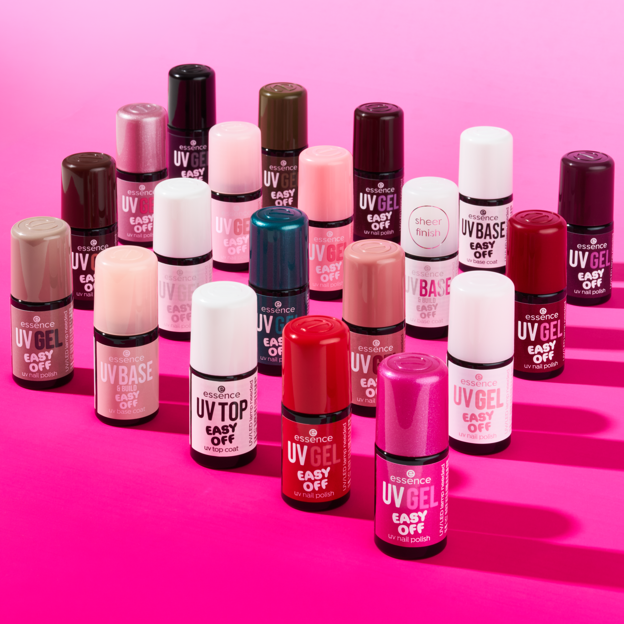 Bild: essence UV TOP EASY OFF uv top coat 