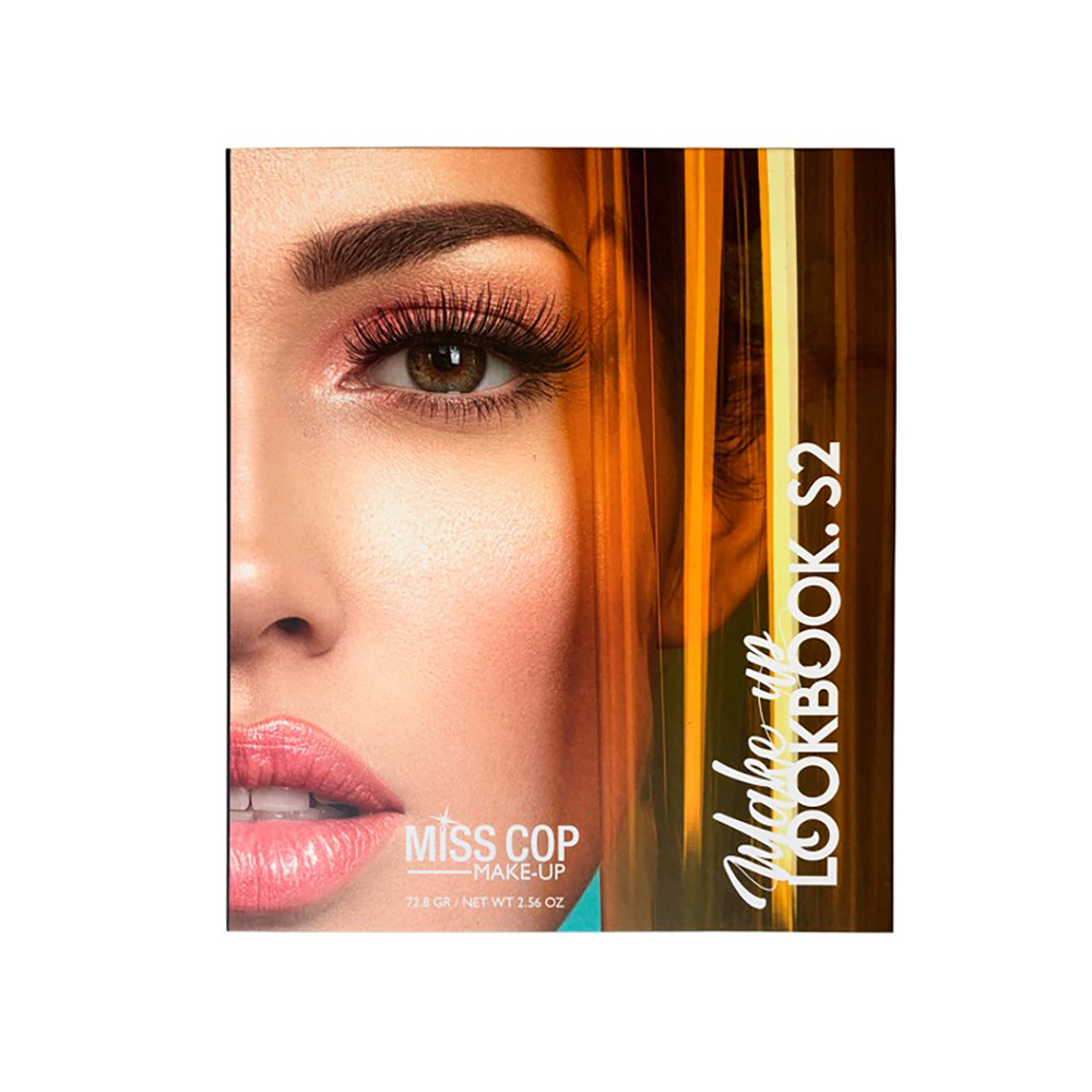 Bild: Miss Cop Look Book 