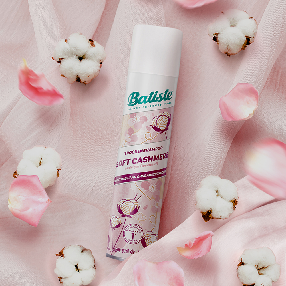 Bild: batiste Trockenshampoo Soft Cashmere 