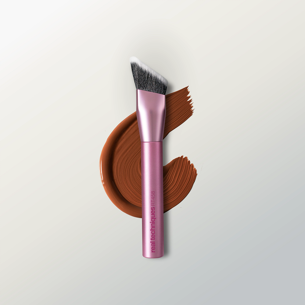 Bild: Real Techniques Pinsel Contour Brush 