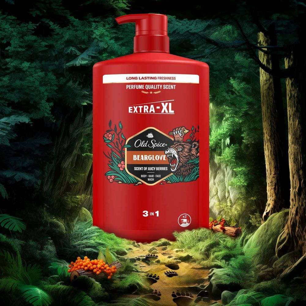 Old Spice Bearglove Duschgel, das in einer Waldszene mit BÃ¤renspuren fÃ¼r ein GefÃ¼hl von Abenteuer und Frische platziert ist.
