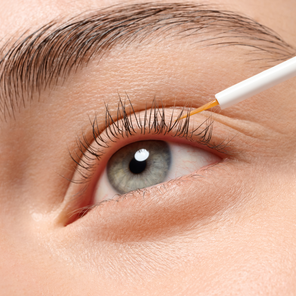 Bild: essence what the length! lash growth serum