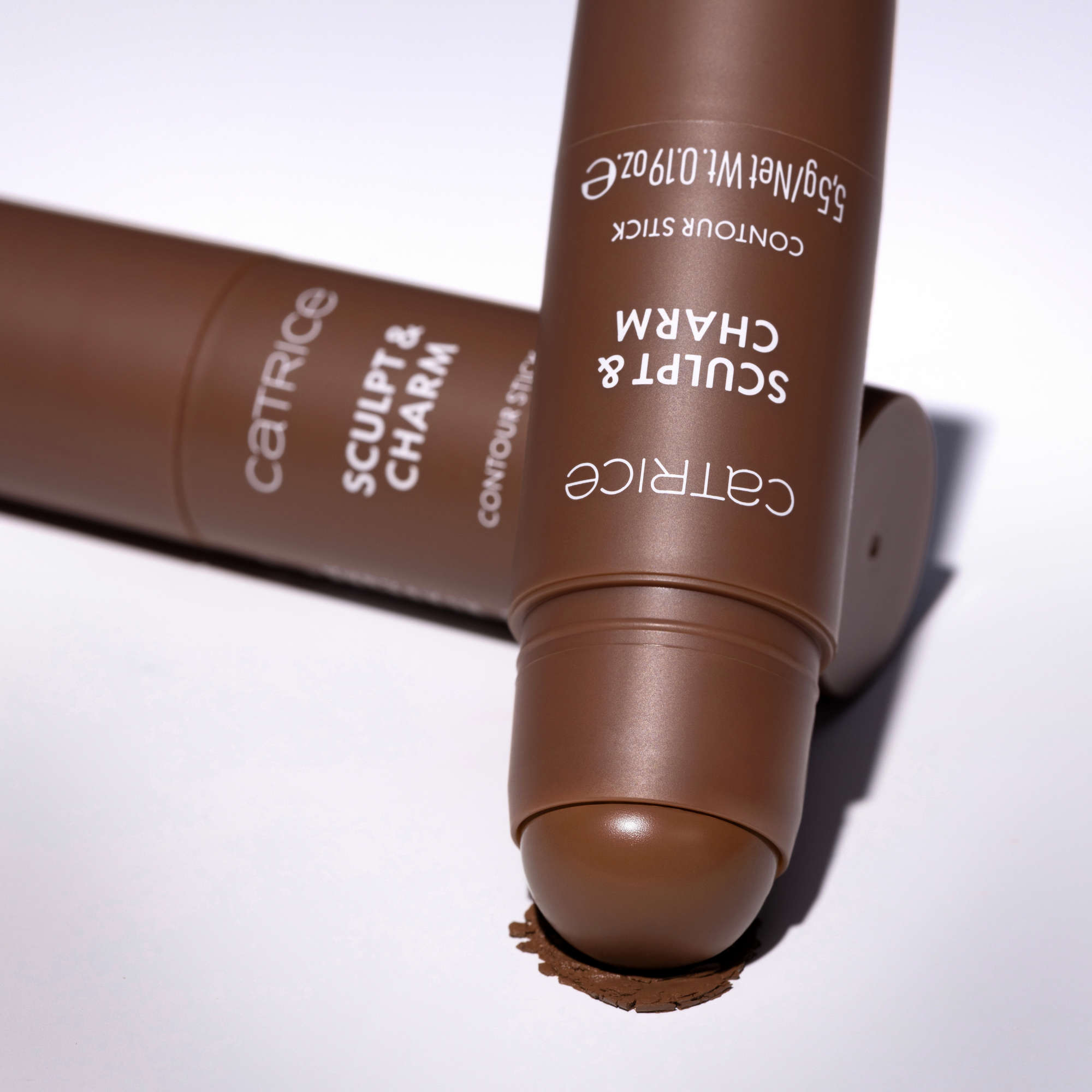 Bild: Catrice Sculpt & Charm Contour Stick Clay 