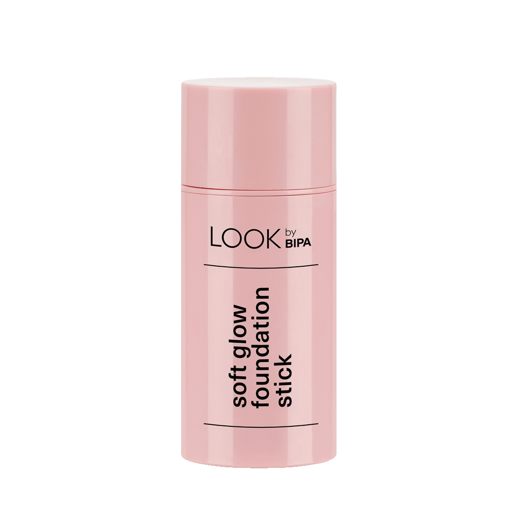 Bild: LOOK BY BIPA Soft Glow Foundation Stick 010