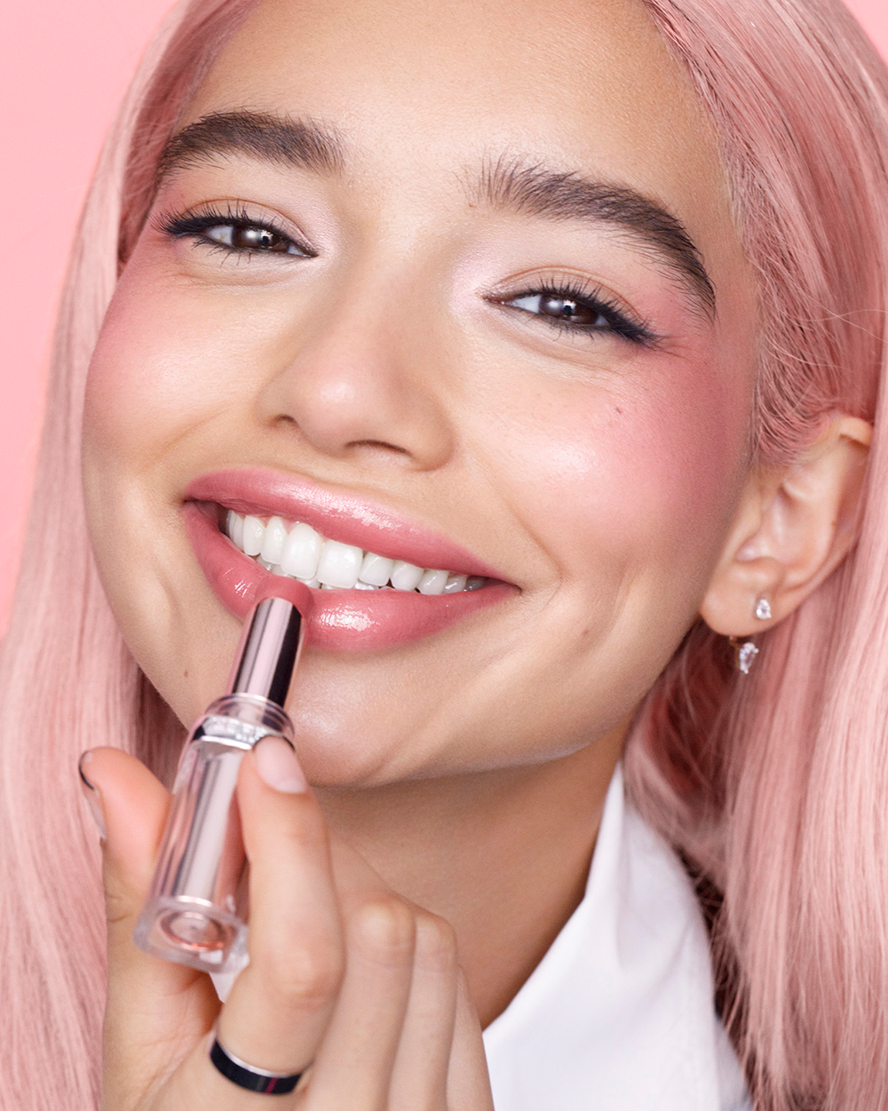 Bild: L'ORÉAL PARIS Color Riche Glow Paradise Beige Illusion
