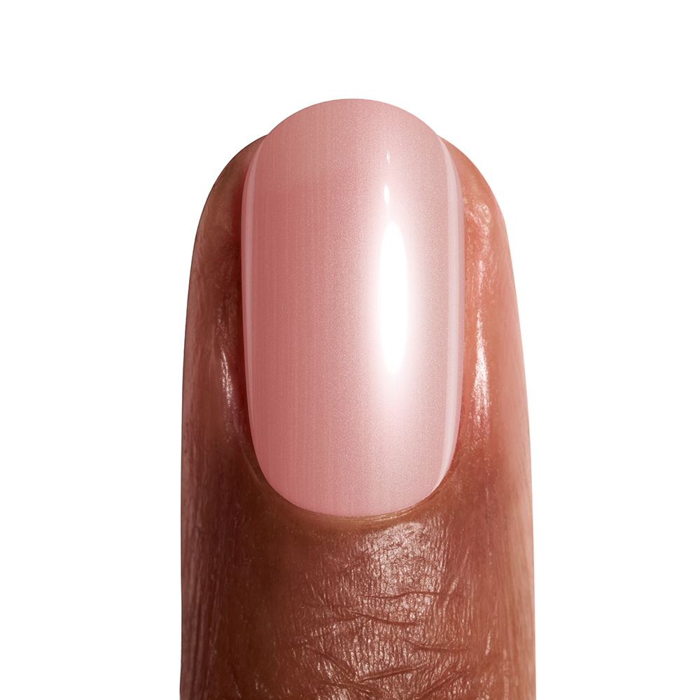 Bild: Essie Nagellack Gel Couture by Essie