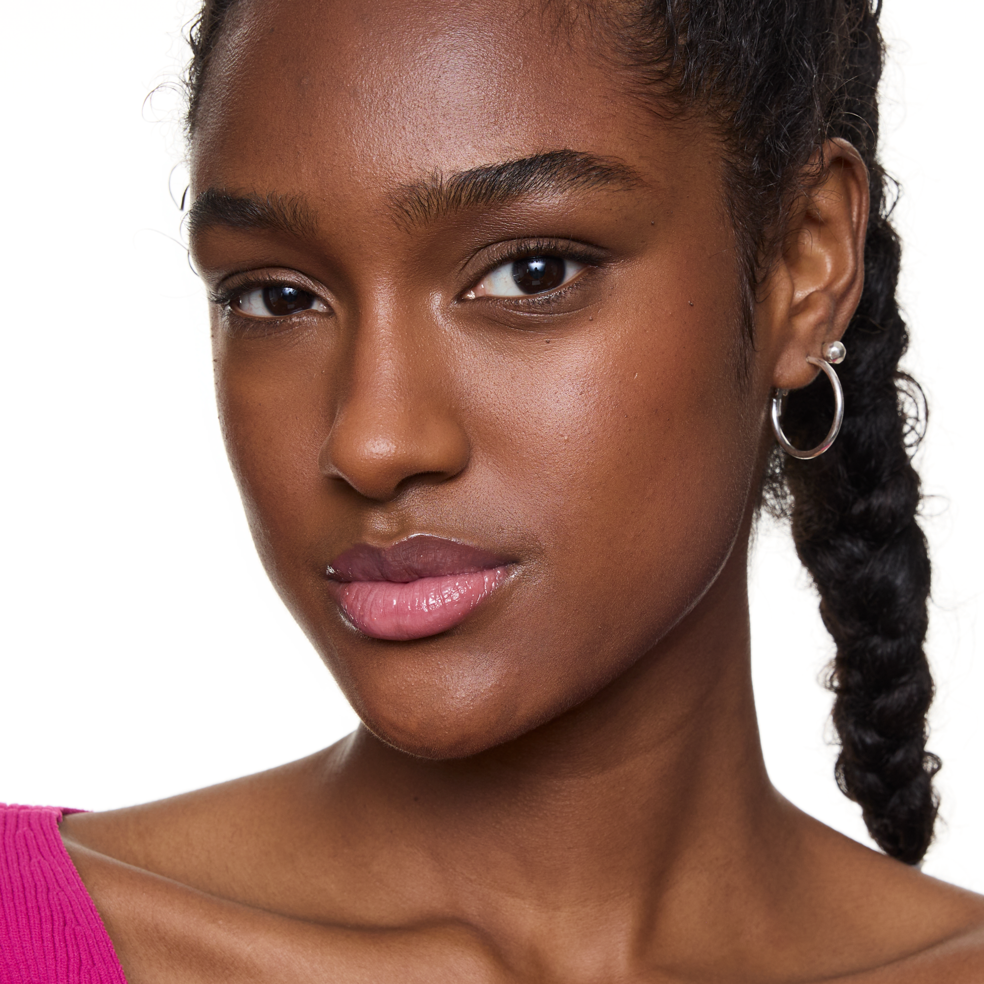 Bild: essence milky GLAZED glossy lip balm Strawberry Whip