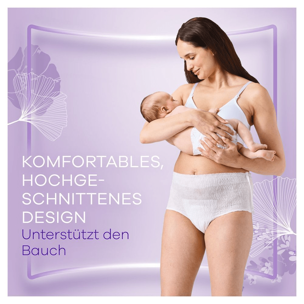 Always Wochenbett Höschen mit hohem Bund für Komfort und Unterstützung des Bauches, während eine Mutter ihr Baby hält.