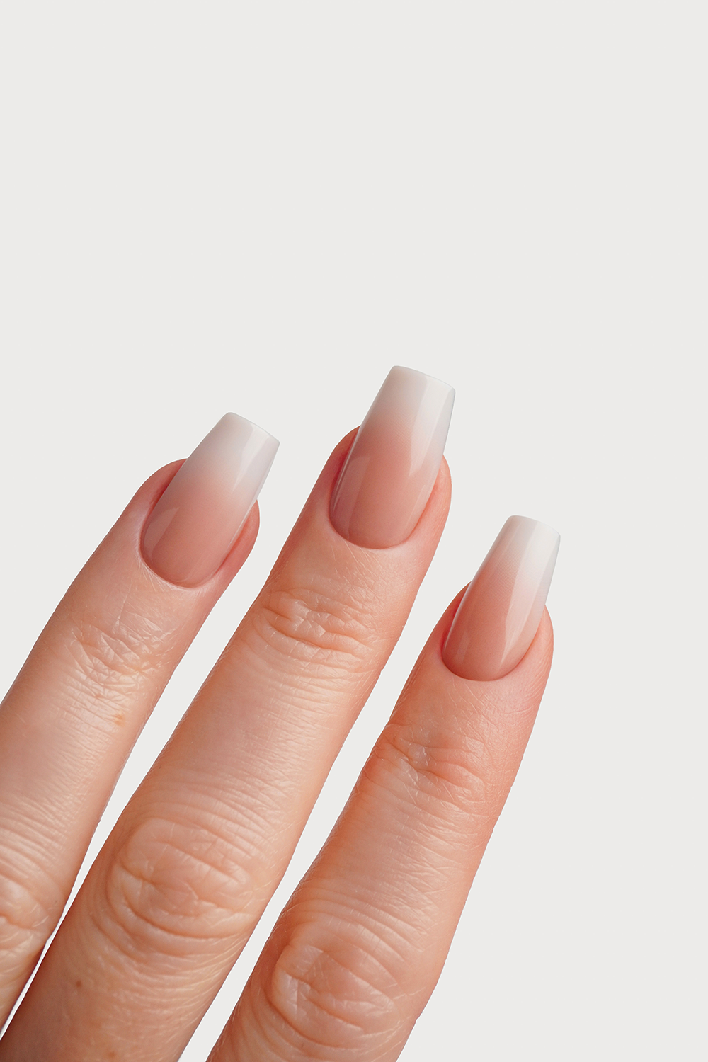 Bild: DOONAILS Soft Gel Press Ons Short Coffin Babyboomer Nude 