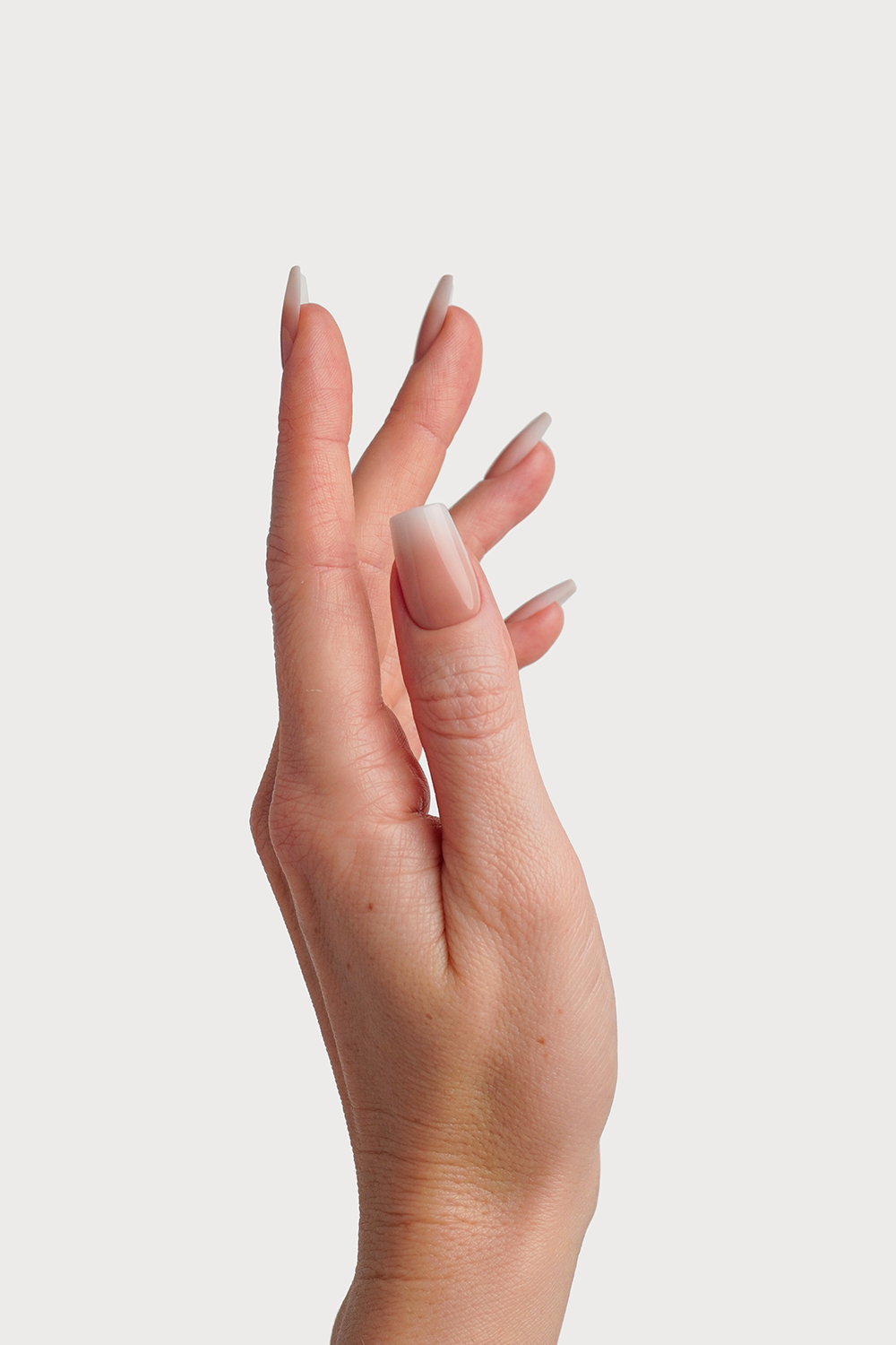 Bild: DOONAILS Soft Gel Press Ons Short Coffin Babyboomer Nude 