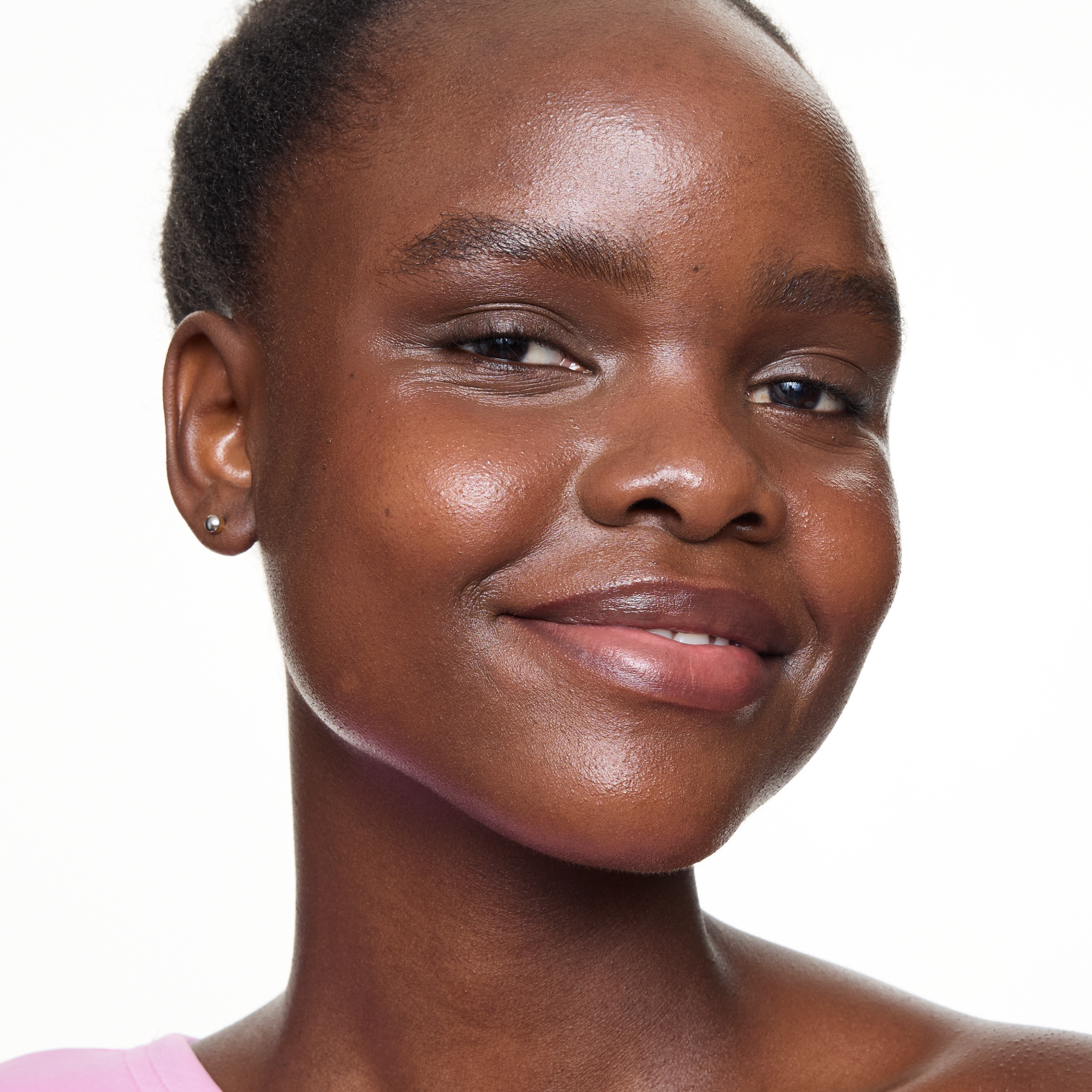 Bild: essence milky GLAZED LIQUID PRIMER