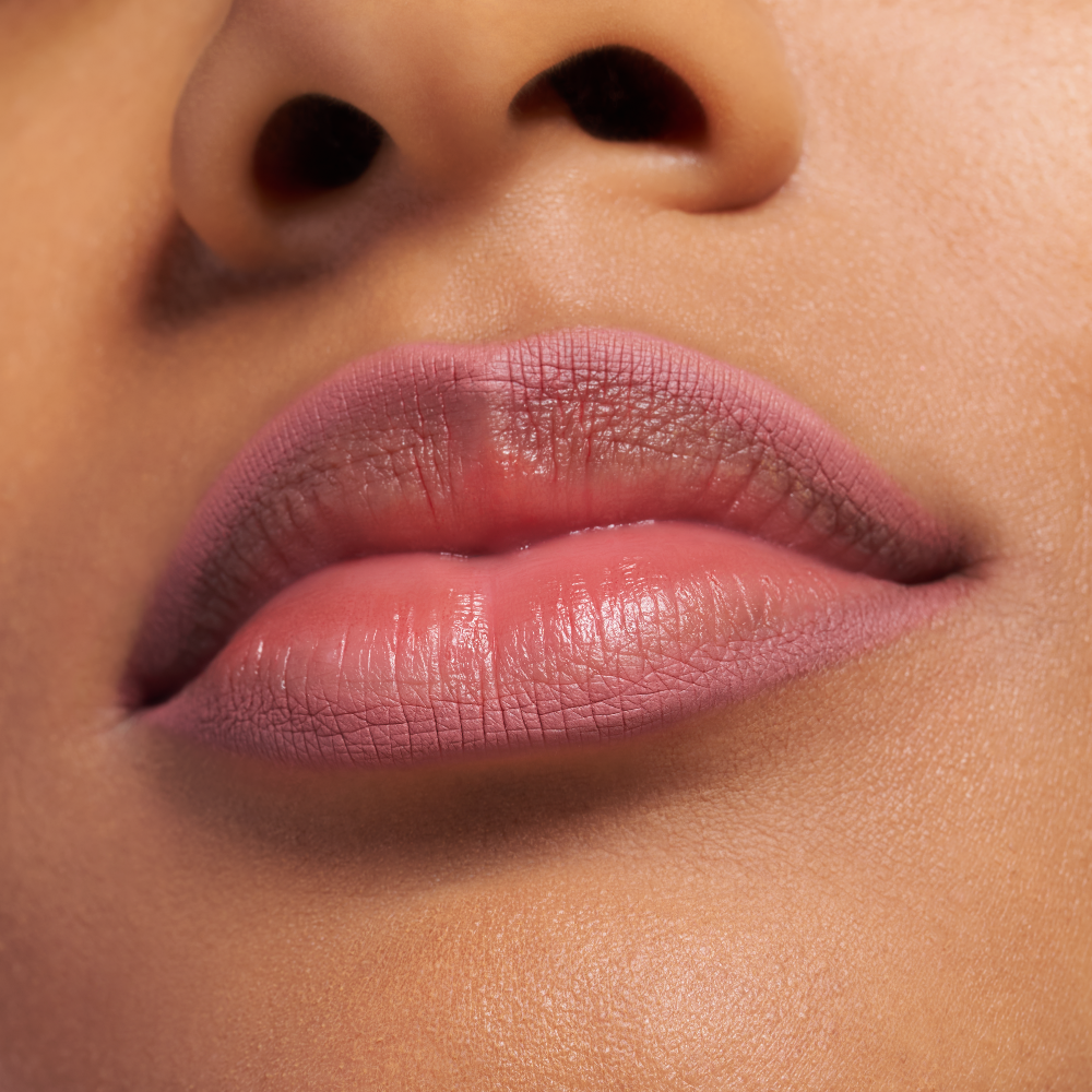 Bild: essence 8h MATTE comfort lipliner Clouded 21