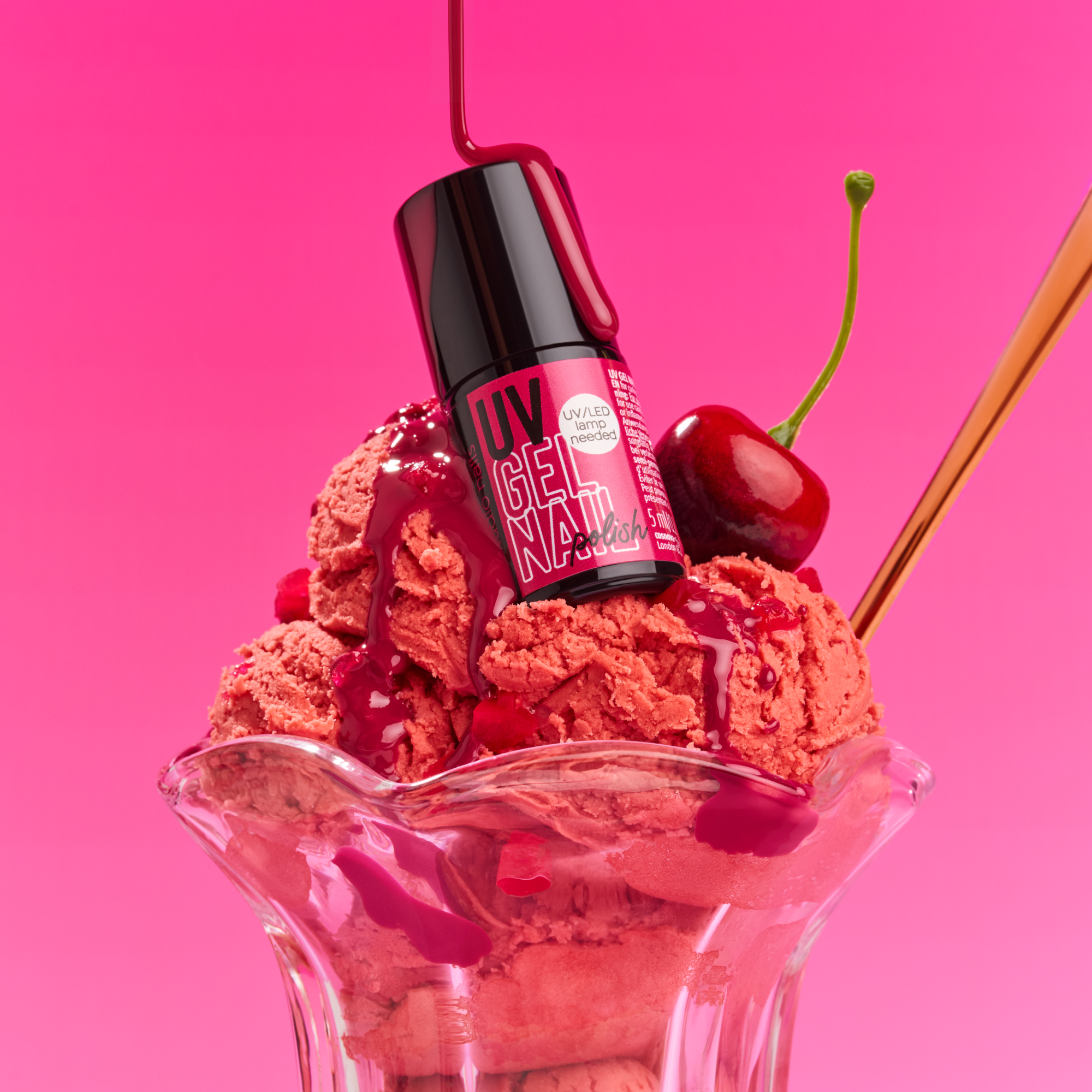 Bild: essence studio nails UV GEL NAIL polish 222