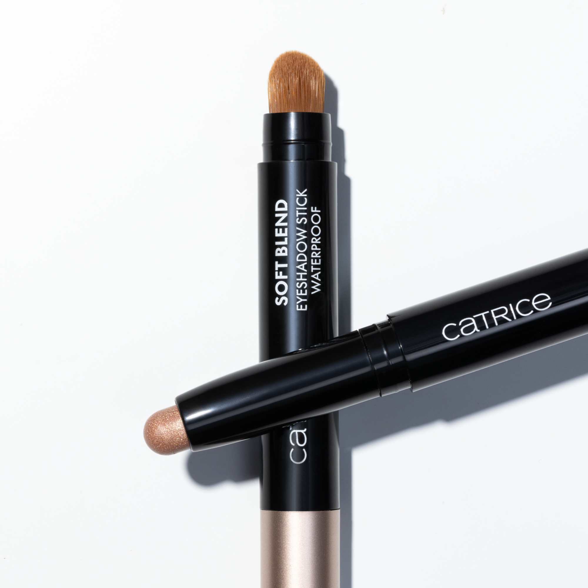 Bild: Catrice CATRICE SOFT BLEND EYESH. STICK WP. 010