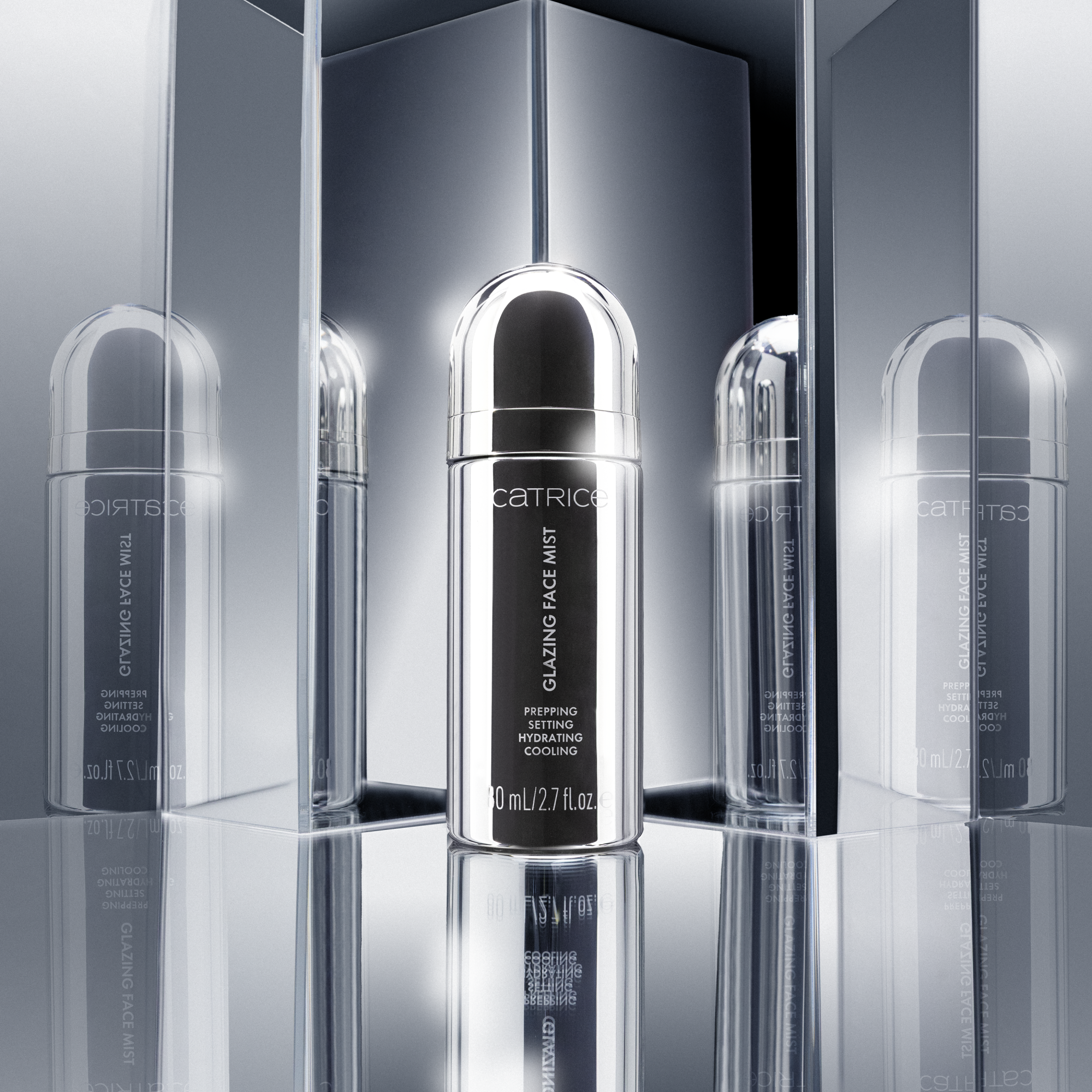 Bild: Catrice BEYOND THE MIRROR Glazing Face Mist