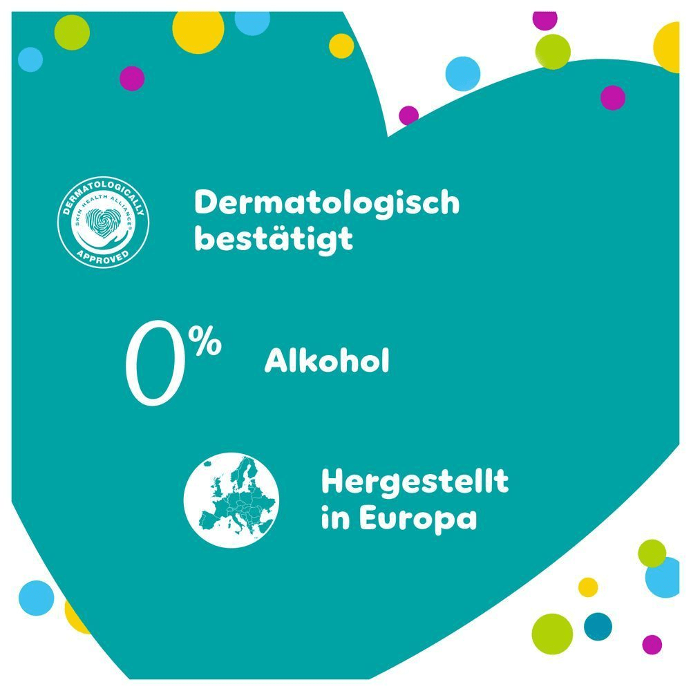Ein türkisfarbenes Herz auf einem weißen Hintergrund mit bunten Punkten hebt die Eigenschaften der Pampers Fresh Clean Baby-Feuchttücher hervor. Im Text steht, dass die Feuchttücher von Dermatologen der Skin Health Alliance bestätigt sind, 0 % Alkohol und 0 % Plastik im Tuch enthalten und in Europa hergestellt werden.